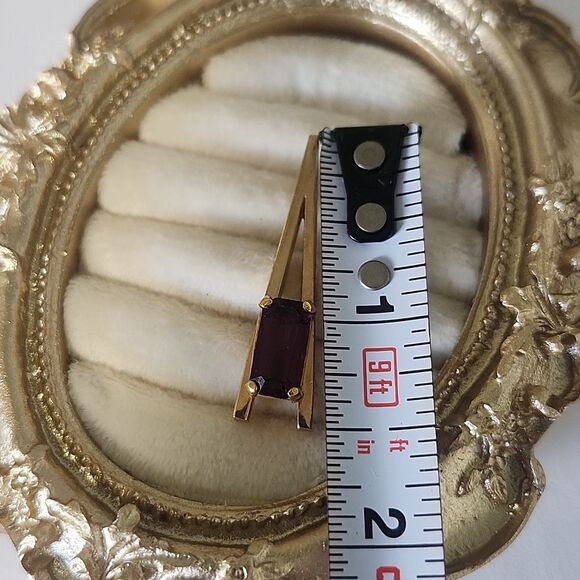 Avon Gold Tone and Purple Glass Stone Women's Pendant - Picture 4 of 4